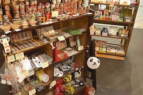 山田文具店の模様替えに